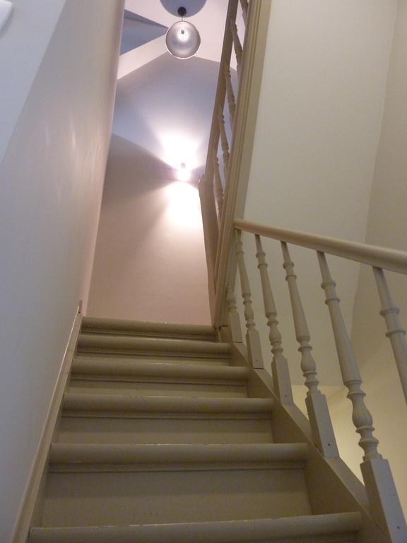 Aimee Villa Ieper Room photo