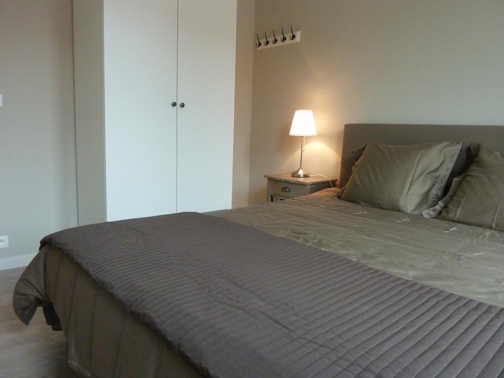 Aimee Villa Ieper Room photo